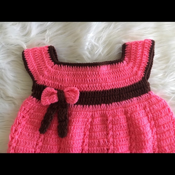 Handmade crochet frock for baby girl - Picture 3 of 4